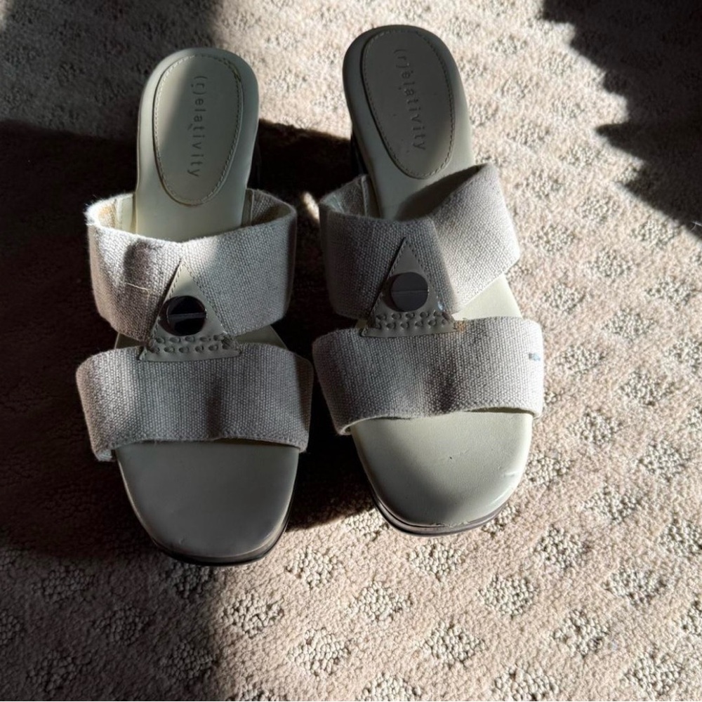 Relativity Women's Beige Sandals